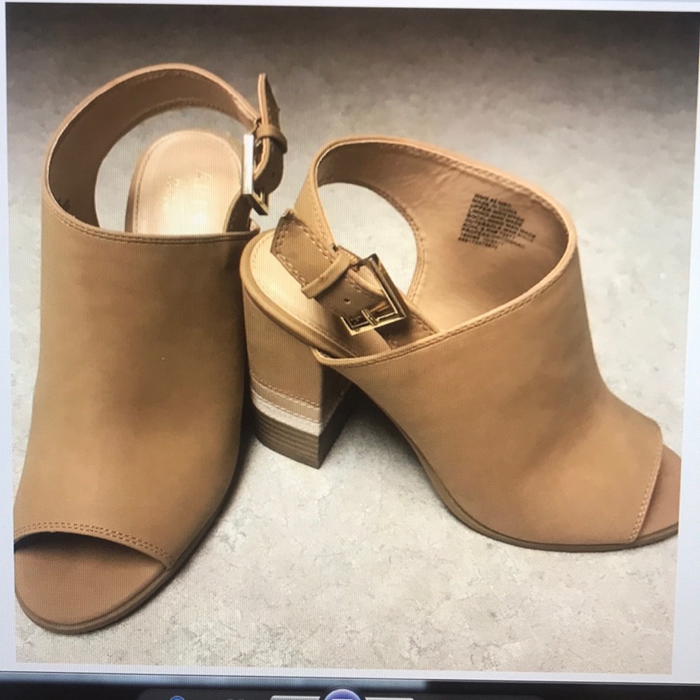 Open Toe booties with Heel detail **CUTE!!!